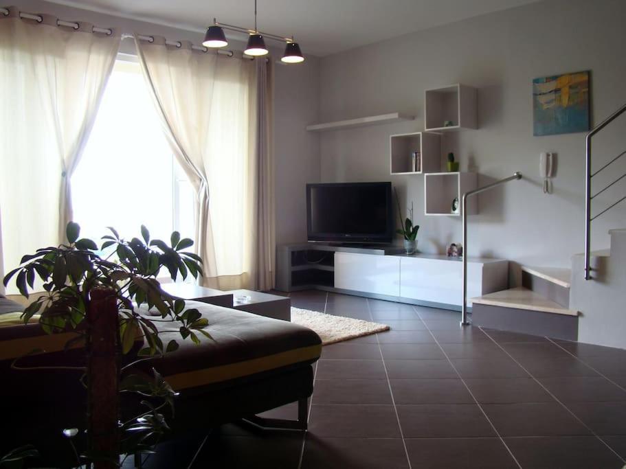 Exclusive Apartment Tirana Kültér fotó