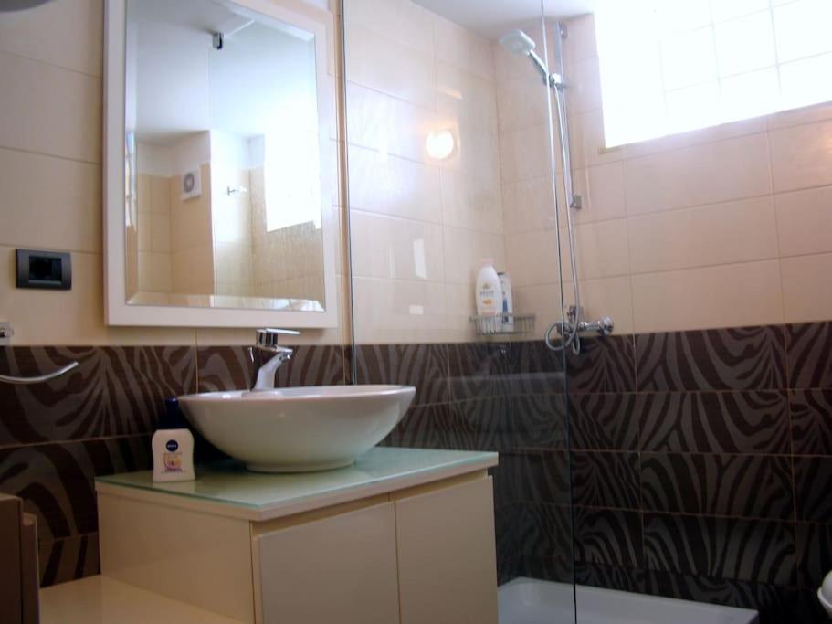 Exclusive Apartment Tirana Kültér fotó