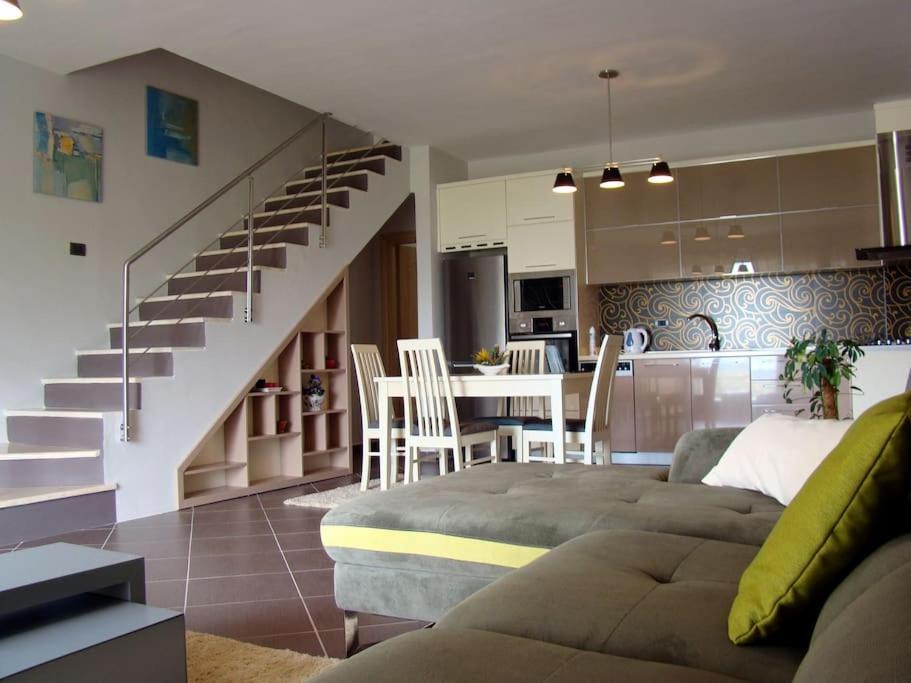 Exclusive Apartment Tirana Kültér fotó