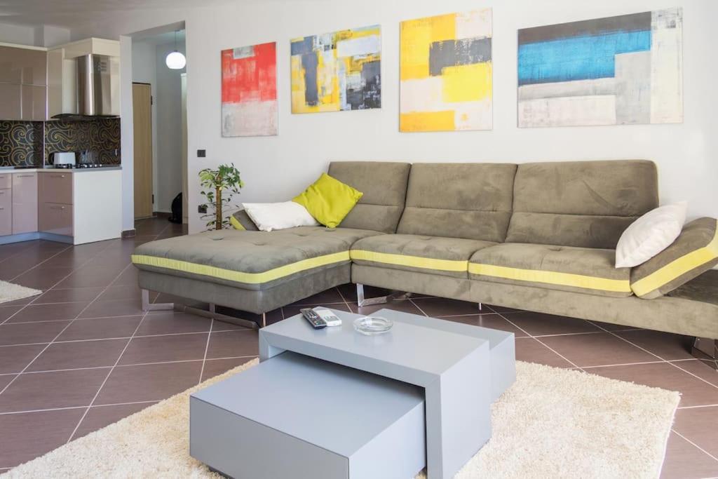 Exclusive Apartment Tirana Kültér fotó